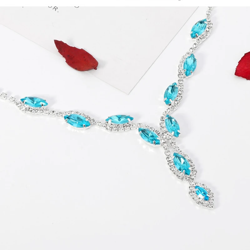 18818044106_265388150