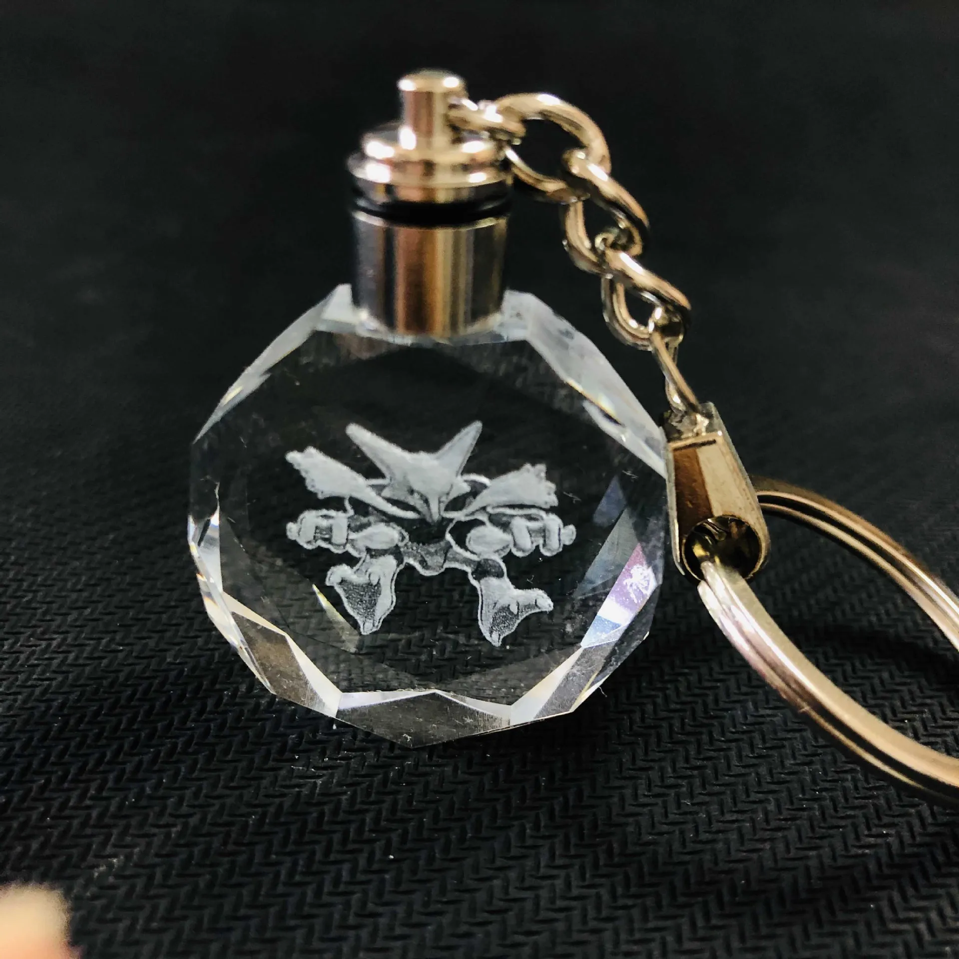 Мультфильм аниме брелок детектива Конана Покемон Kaitou Kiddo Eevee пипуп Bulbasaur Charizard Togepi Милый Забавный кристалл брелок