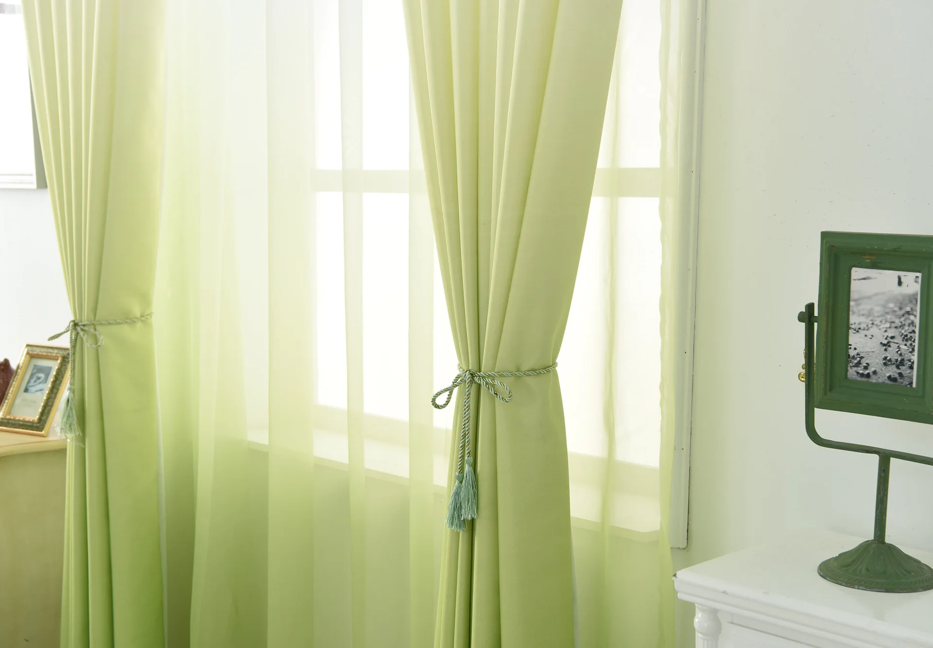 Simple Modern High-quality High-grade Yarn Teli Lun Thick Curtain Curtains Gradient Color Wild Curtains for Living Room Bedroom