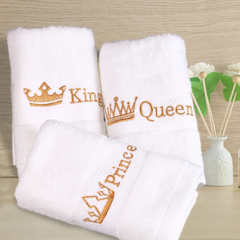 Высокое качество быстросохнущие комплект из 3 предметов с вышивкой ; Роскошное хлопковое банное Полотенца полотенце для лица для взрослых Королевский queen Семья Полотенца набор - Цвет: King Queen Prince