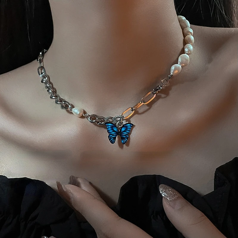 

New freshwater pearl butterfly stitching titanium steel necklace female simple personality temperament versatile clavicle chain