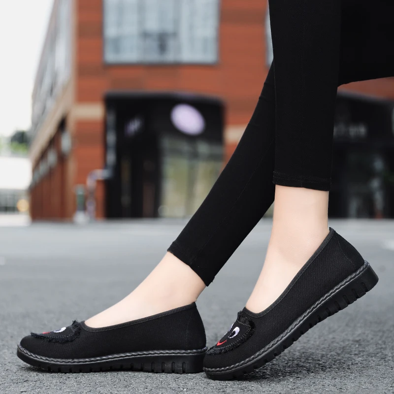 Tenis Feminino Women Sneakers 2021 Fashion Breathble Vulcanized Shoes Platform Shoes Black Slip on Casual Zapatos Mujer