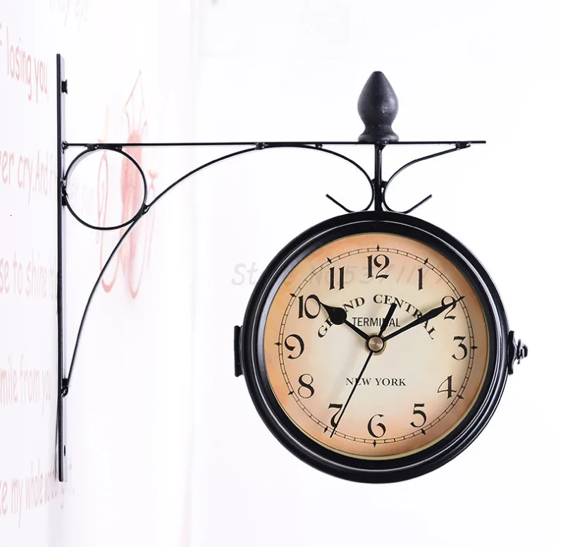Двухсторонние настенные часы и часы Европейский Стиль кованого железа бесшумный дверной звонок Американский простые творческий комплект из двух односторонние часы большие