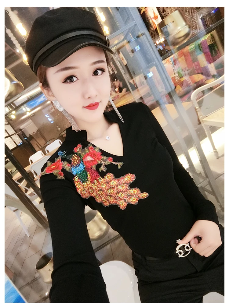 Модная Корейская футболка с вышивкой павлина Dimonds; Новинка года; осенне-зимний топ с длинными рукавами; облегающая одежда; Camiseta Mujer; черный цвет; T98108
