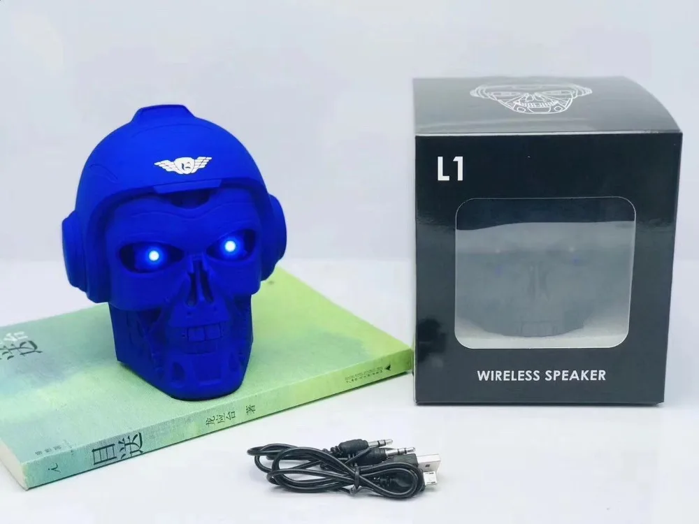 Bluetooth динамик Портативный MP3 плеер Хэллоуин Череп радиокарта мобильный компьютерный сабвуфер поддержка TF FM для подарка
