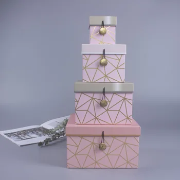 

Pink Button Bronzing Line Gift Box Four-piece Birthday Gift Box Three-piece Flower Box Gift Box Holiday Party Jewelry Gift Box