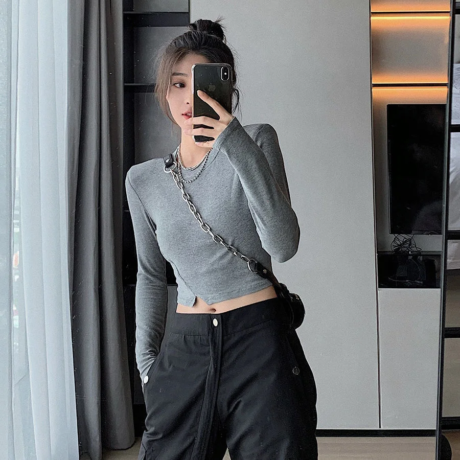 

Long Sleeved T-shirt Early Autumn New Tshirt Round Neck Thin Shoulder Pad Is Short Inside And Outside Wear Slim Crop Top Women