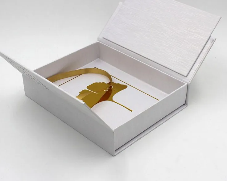 Luxury Black Custom Logo Magnetic Closure Cardboard Gift Box Packaging With Eva Foam Insert-DH11217