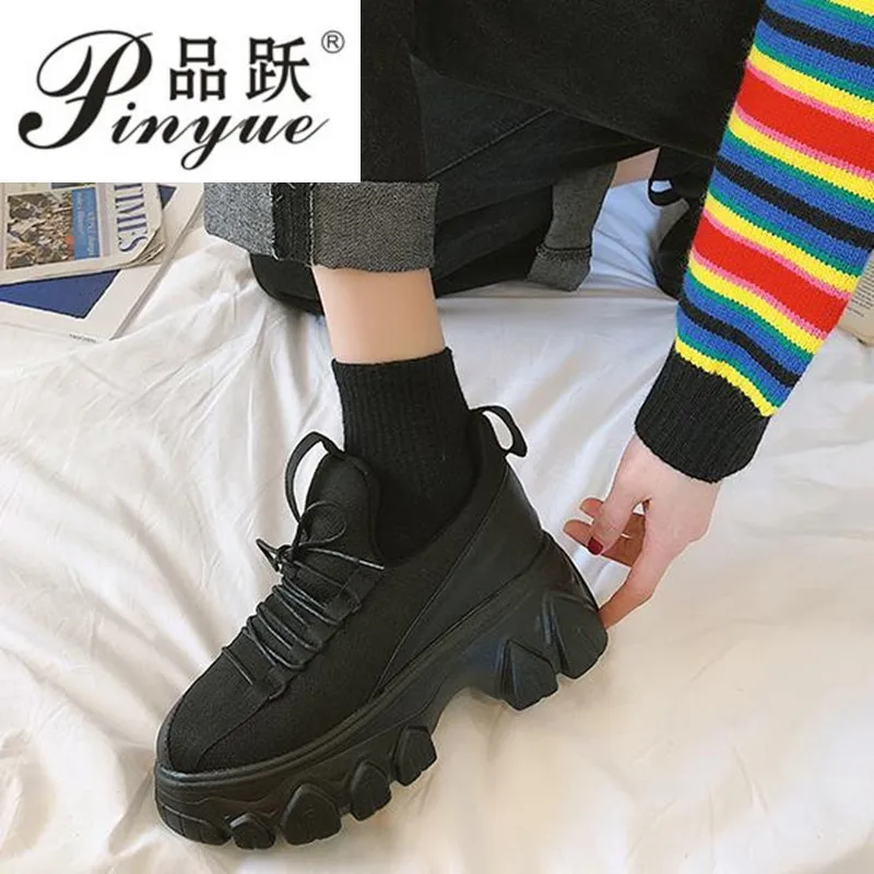 

New Platform Sneakers Women Vulcanize Shoes Chunky Sneakers Winter Non Slip Wear Resistant Trainers Ladies Black