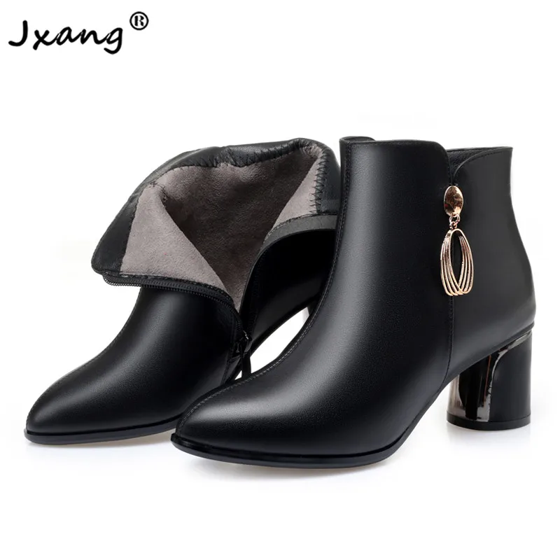 

JXANG 2020 new winter genuine leather women winter boots red wedding boots women warm natural wool boots women ankle boot