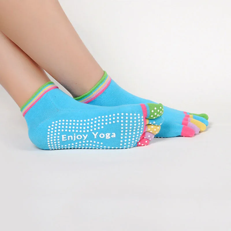Женские спортивные цветные носки для йоги, популярные хлопковые носки для фитнеса и пилатеса, радужные Нескользящие Дышащие носки с пальцами фиолетового цвета - Цвет: P