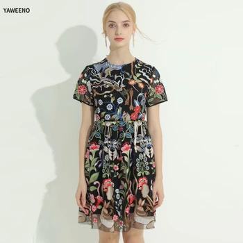 

2020 New Runway Fashion Summer Dresses Women's High End Mesh Flower Embroidery Pattern O-Neck Collect Waist A line Mini Dress