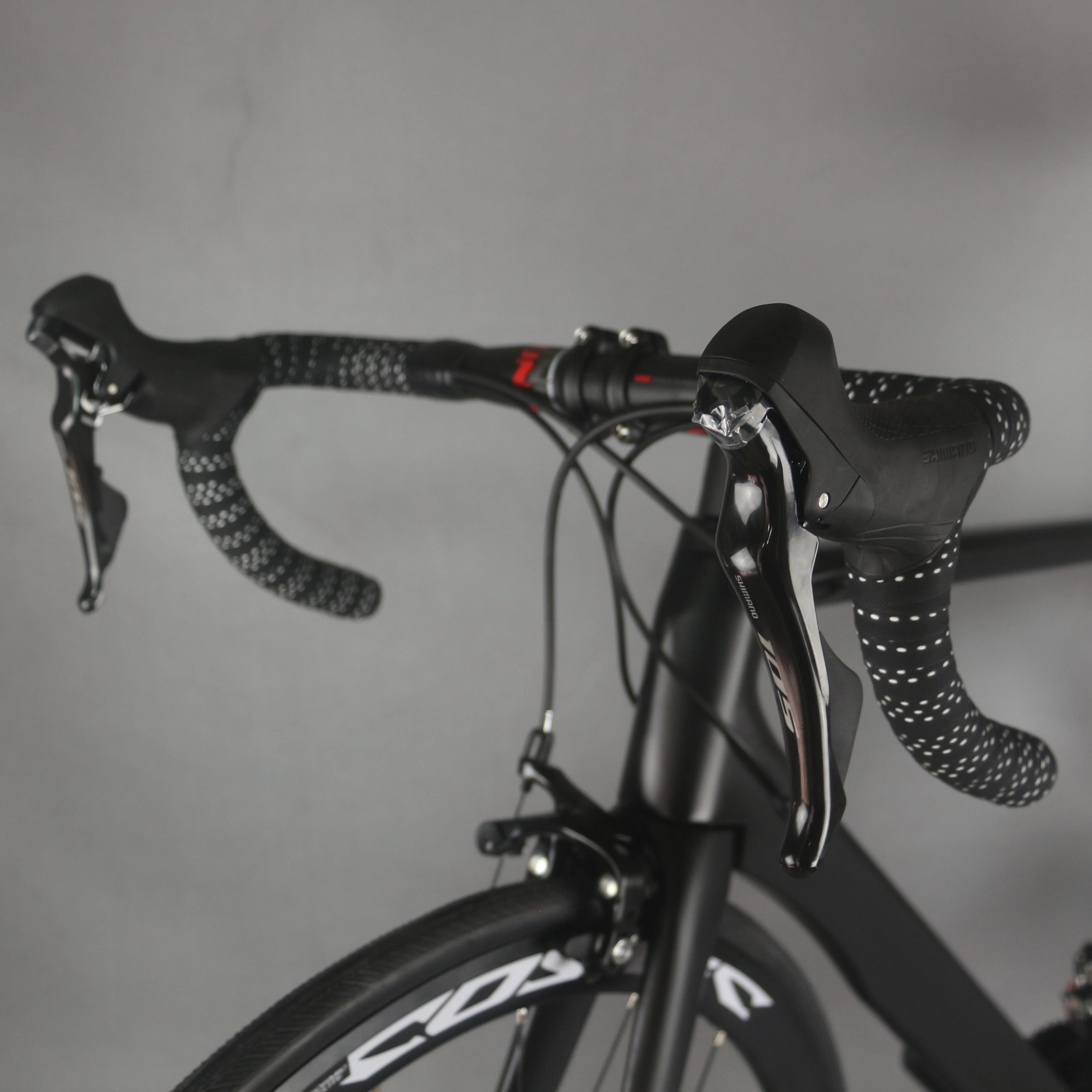 TT-X2 Aero road complete bike with R7000 groupset Cassette 11-25 Crankset 39-53T, 172.5mm with aluminum wheels