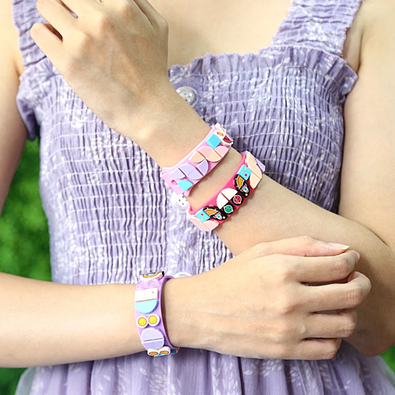 

DIY Kids Block Bracelet Dots Bricks Creative Wristband City Creator Adjustable Length Building Block Toy For Girls Boys Gifts