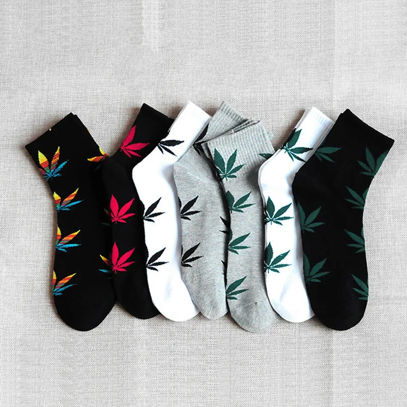 

Street style fun weed pattern hip hop unisex socks high quality skateboard Korean style fashion man socks happy woman socks