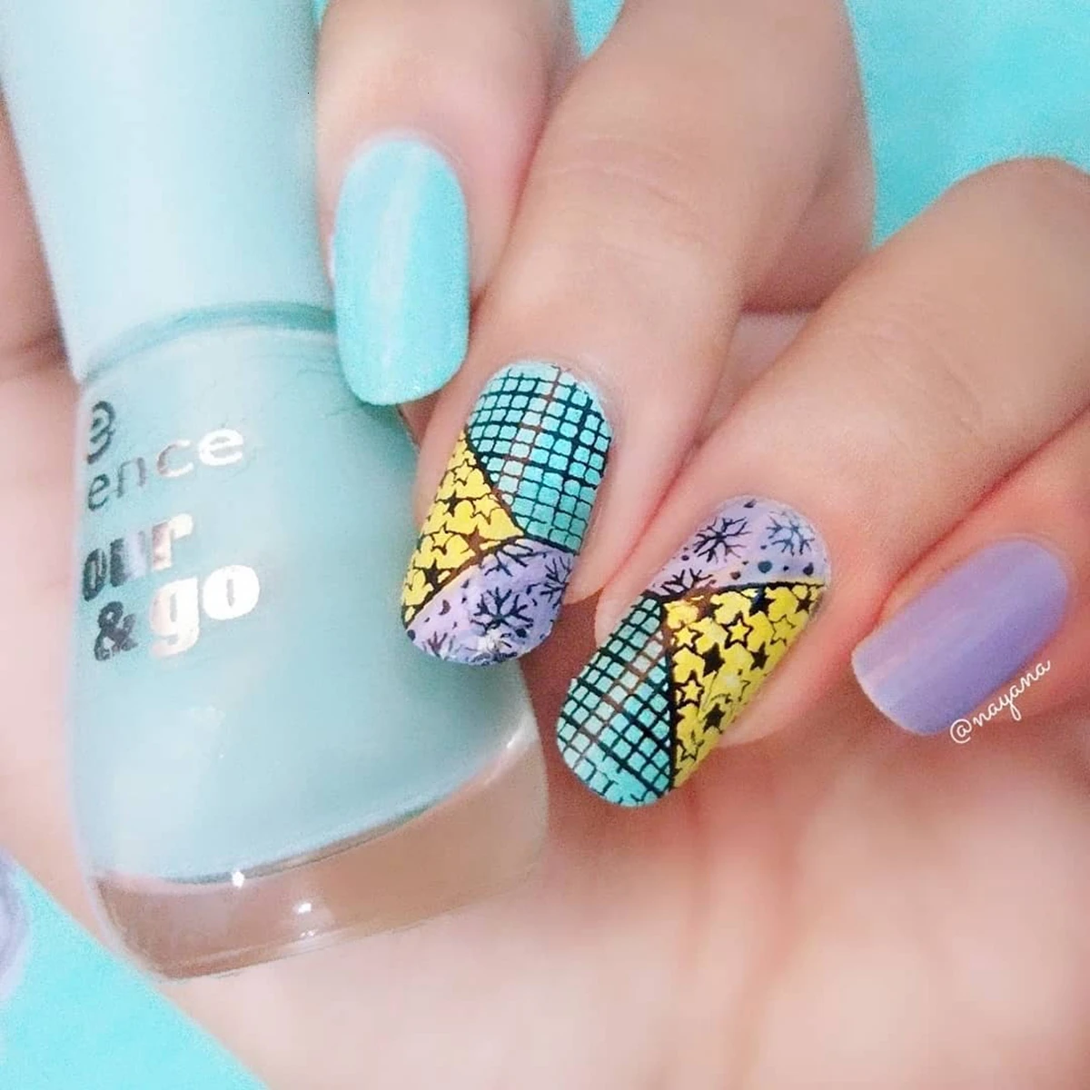 Beautybigbang Набор тарелок для штамповки 17 шт. различных 5,6 см круглых шаблонов с сумкой для штамповки карт цветок для дизайна ногтей набор тарелок для штамповки