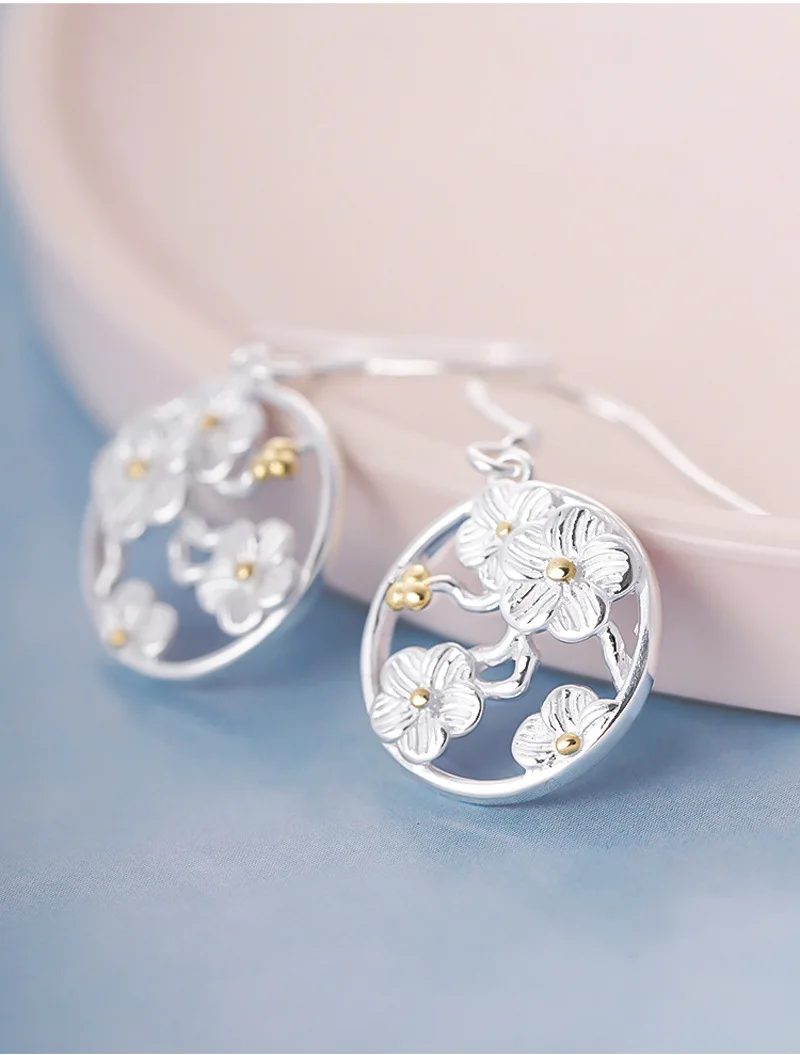 8864879799_1646359543