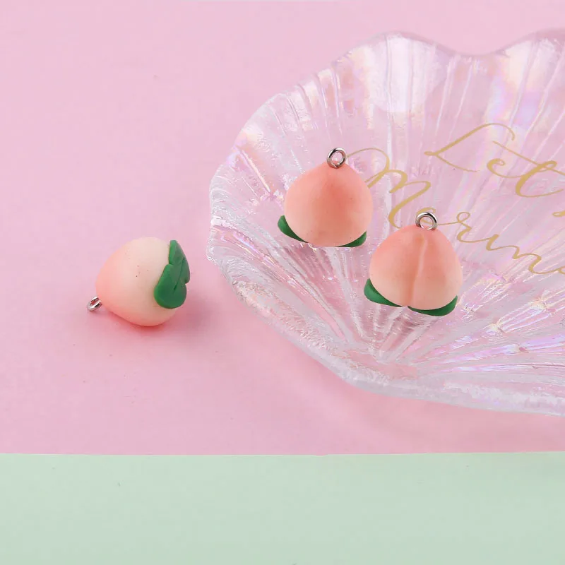 

10pcs/lot DIY Jewelry Accessory Soft Ceramic Pink Peach Charms Cute Fruit Peach Resin Pendants Girls Bracelet Earring Floating