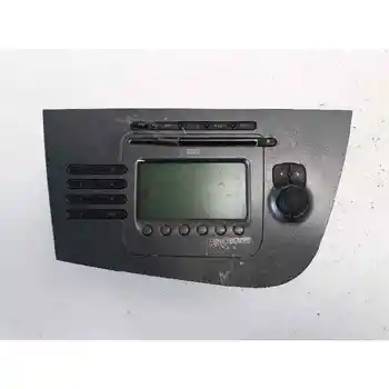 

1P1035186B AUDIO SYSTEM/RADIUS CD SEAT LEON (1P1)