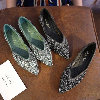 

Pointed single shoes women 2020 new all-around Rhinestone silk lady shoes flat shoes bean shoes trend