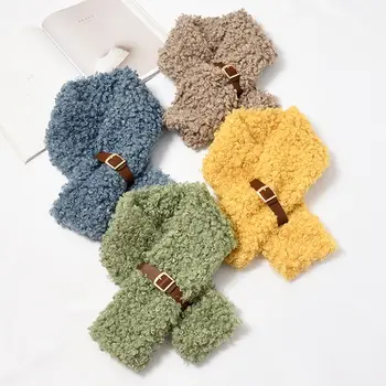 

2020 New Women Winter Faux Wool Furry Cross Collar Scarf Faux Leather Buckle Neck Warmer