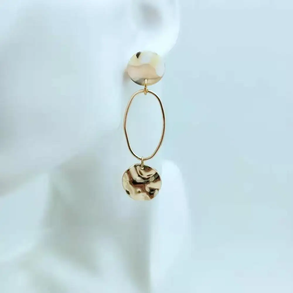 

GOLD EARRINGS FASHION JEWELRY EARRINGS WEDDING PARTY GIFTS FEMALE ACCESSORIES GOOD QUALITY