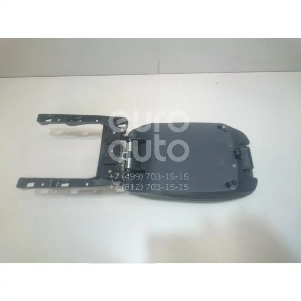Подлокотник, состояние – Б/У,, для Hyundai i30 84660A5100RY КРЫШКА 84660A5100RY