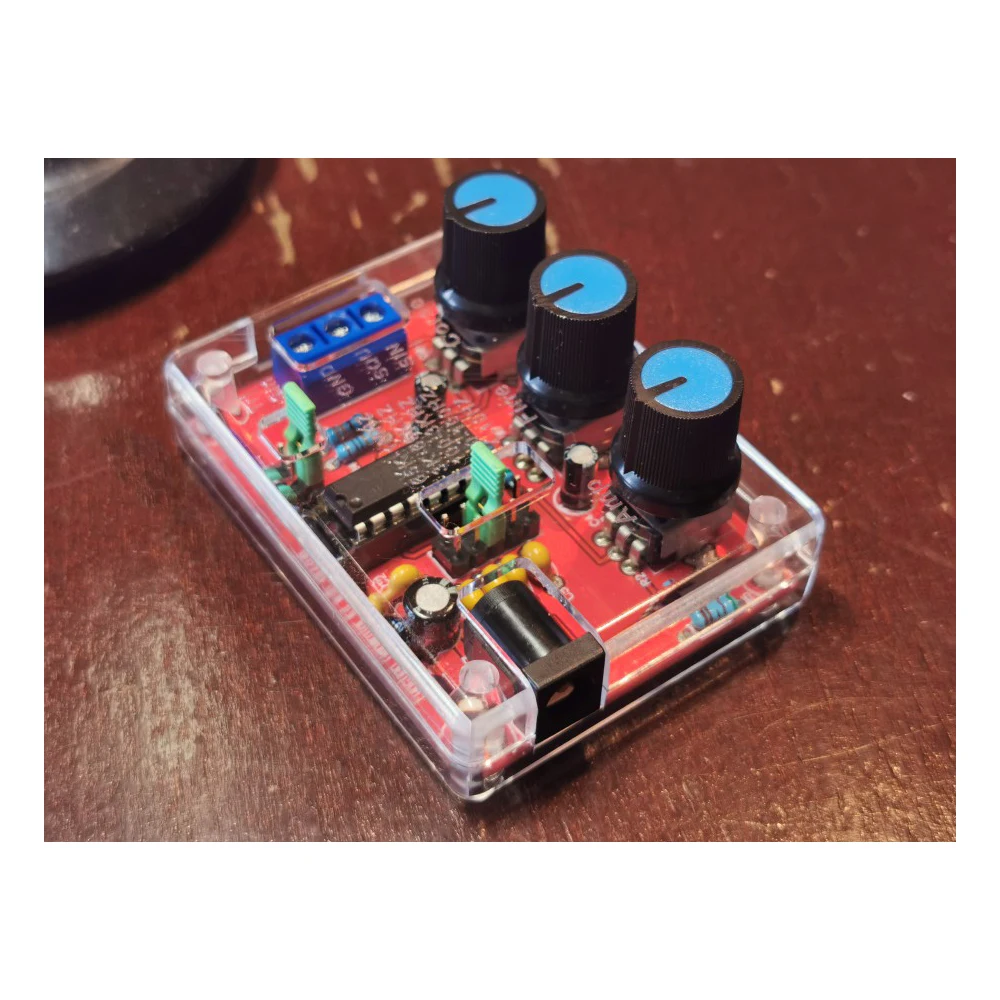 Advanced DIY Signal Generator Kit with Adjustable Frequency and Amplitude - Sine, Triangle, Square Wave Output