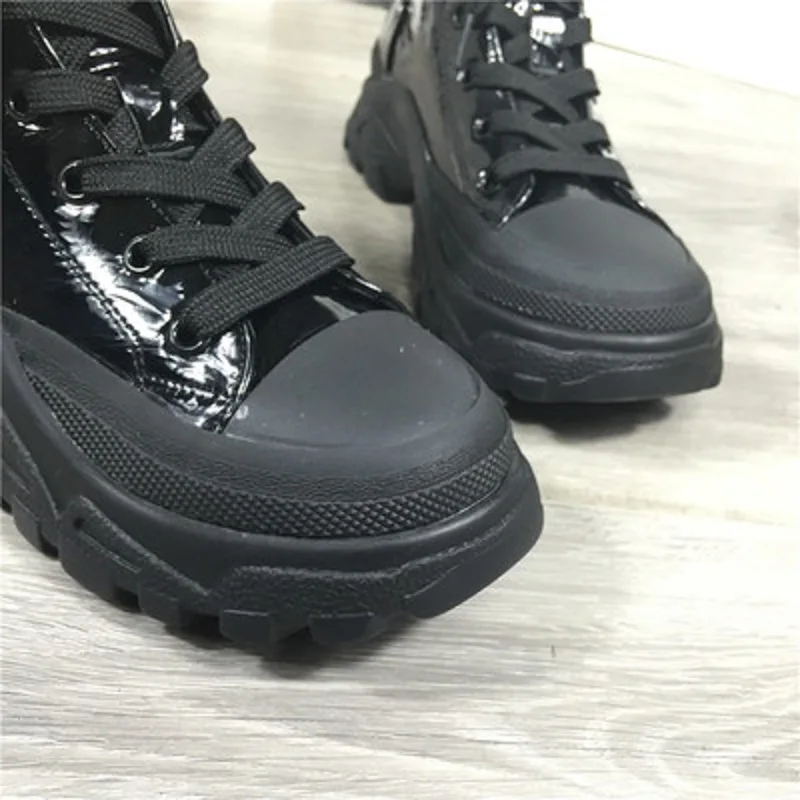 

Autumn and winter new patent leather short boots single shoes Martin boots women's boots thick bottom platform shoes wedges casu