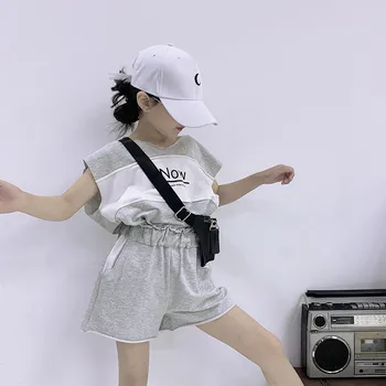 

Girls casual suit 2020 summer new children's boys color matching sports hooded short sleeve shorts two-piece