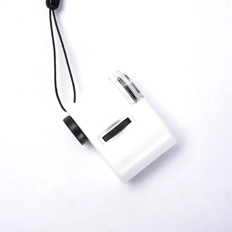 4687532361_1524460435