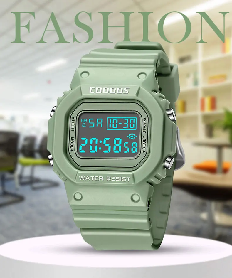 women watch  (1)