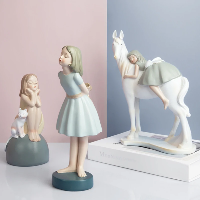 

Modern creative small fresh INS girl heart healing department birthday gift cute goddess series room decoration small ornaments