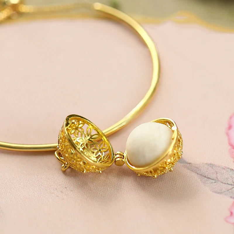 Vintage Aromatherapy Painting Bracelet Essential Oil Diffuser Perfume Bangle Jewelry Glowing Warm Color Ball Fashion Accessories