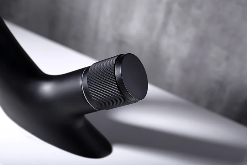 de água fria e quente preto chrome