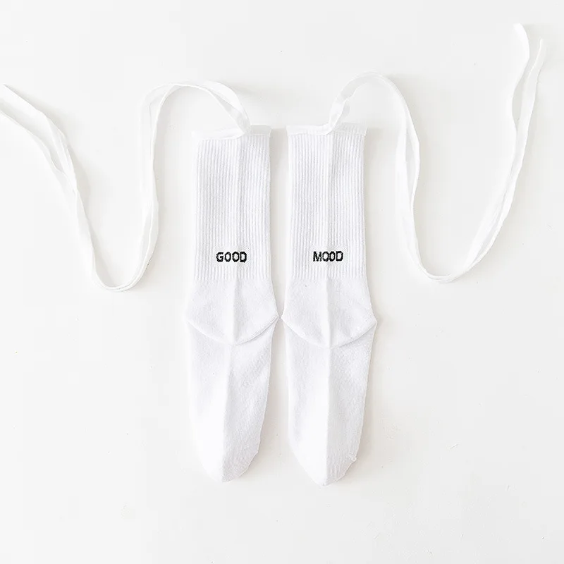 Новые Флуоресцентные бандажные носки женские с буквенным принтом новые модные Бар ночной клуб личности Светоотражающие крест высококачественные носки - Цвет: white back letter