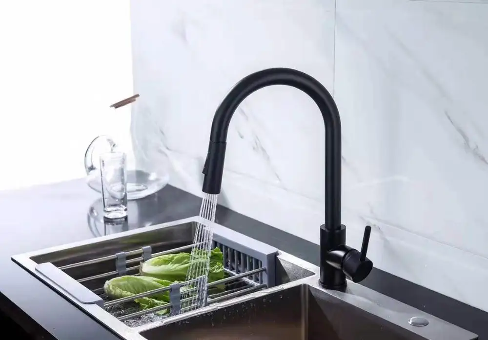 Brass kitchen sink faucet Black cold hot water sink faucet high quality pull out mixer faucet with two functions spray