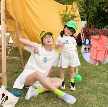 

Parent-child wear, mother and women's clothing, summer Japanese and Korean version 2020 small dinosaur suit