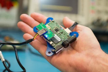 

For QUALCOMM's SNAPDRAGON flight kit (developer edition)