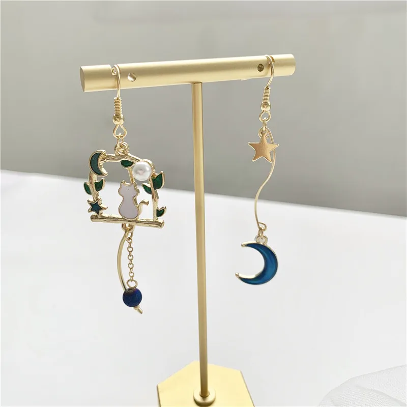 Kawaii Starry Moon Crescent Cat Earrings - Limited Edition