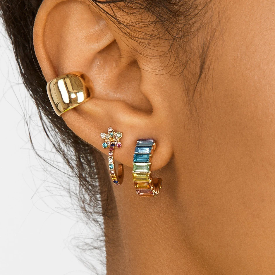 

2019 Hot New BA CZ Rainbow Colorful Crystal Mini Small Hoop Earrings Women Metal Earring Hoops Wholesale