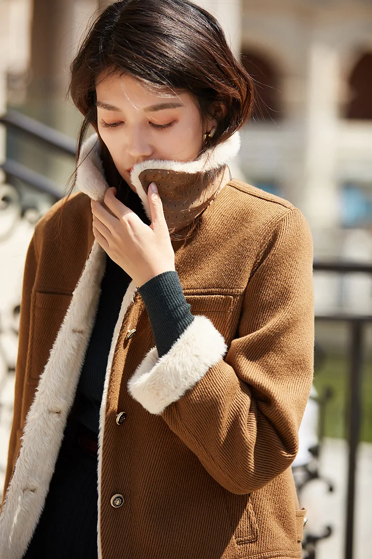 AIGYPTOS/ г. Осенне-зимняя куртка, уменьшающая возраст, Стильное повседневное утепленное короткое пальто из хлопка и шерсти для женщин