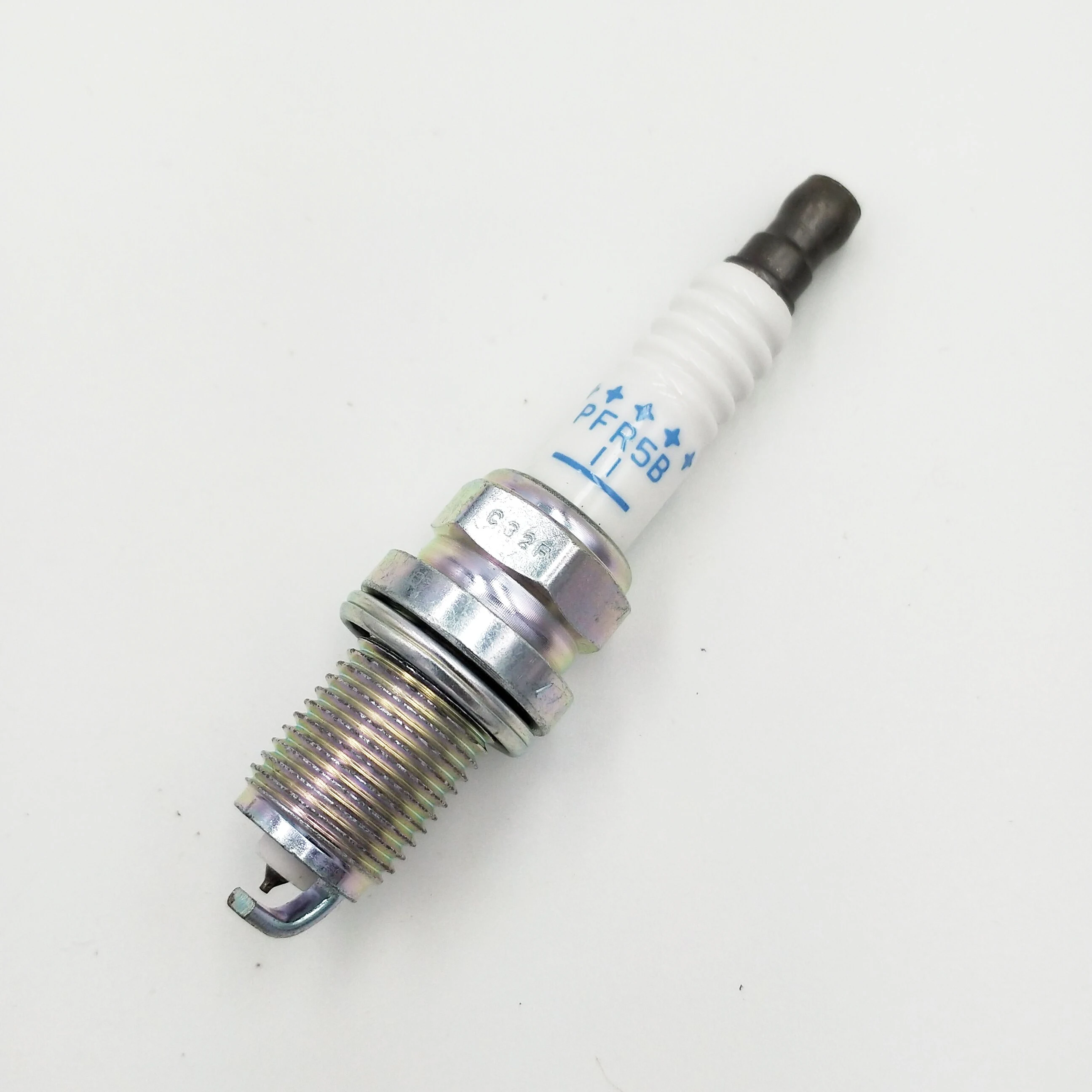 6 шт. PFR5B11 22401AA570 Иридиевые свечи зажигания 22401-AA570 PFR5B-11 для Subaru Forester Impreza Legacy Nissan