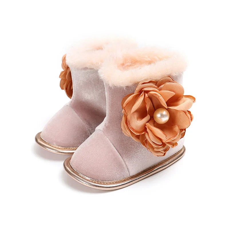 Style 2 Жемчужные пинетки для новорожденных, новые, Новорожденные малыши ботинки для новорожденных девочек, плюшевые зимние теплые Нескользящие Зимние ботиночки для малышей - Цвет: Style 2