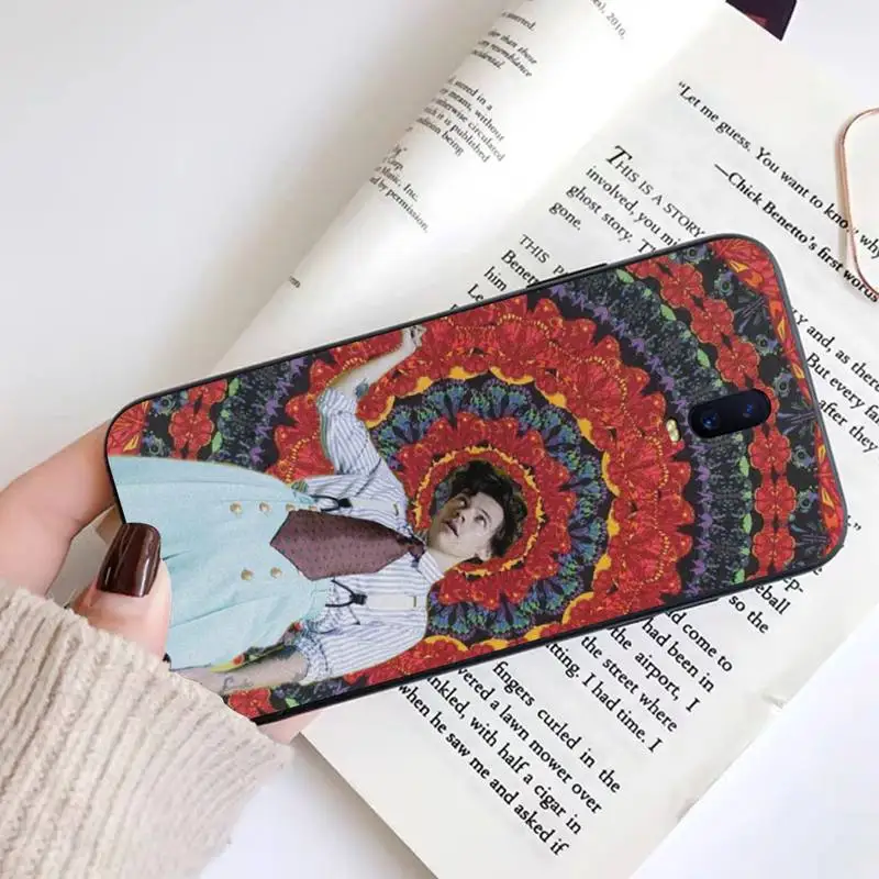 TOPLBPCS Гарри стили относятся к людям с доброжелательностью блестящая фотосессия