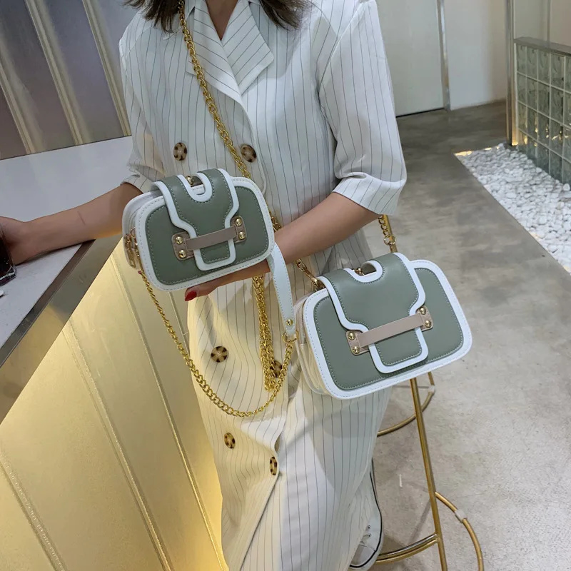 

On the new Mori Department of small fresh women's bag 2019 summer new Korean literary fan clip buckle shoulder Messenger bag