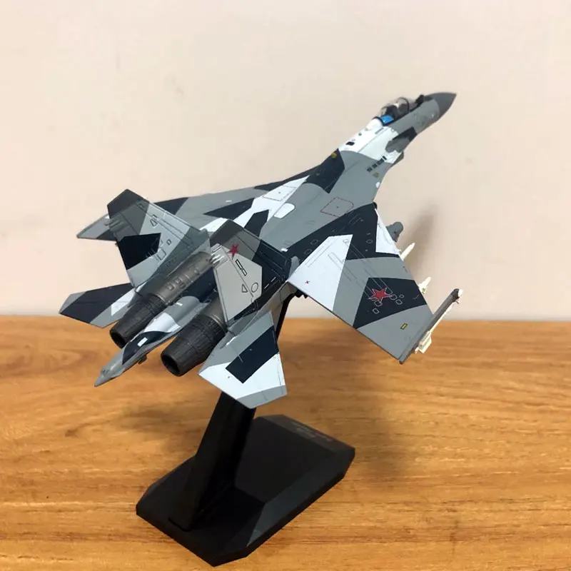 SU35 SNOW (8)