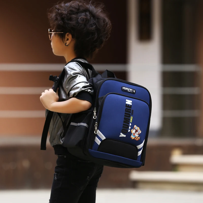 

Comfortable school bag primary school boy 1-3-4-6 5-8-10-12 year old boy girl child backpack
