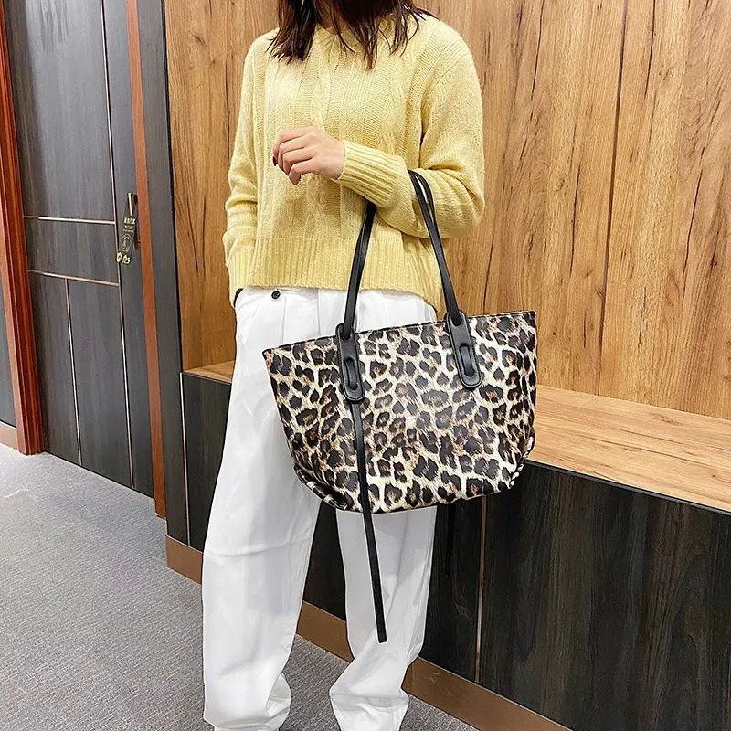 

Luxury Leopard PU Leather Shoulder Bag 2020 Fashion Trend Lady Handbags Casual Womens Large Capacity Messenger Crossbody Bag Sac