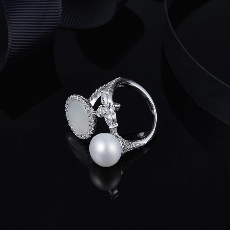 12434843974_608711273